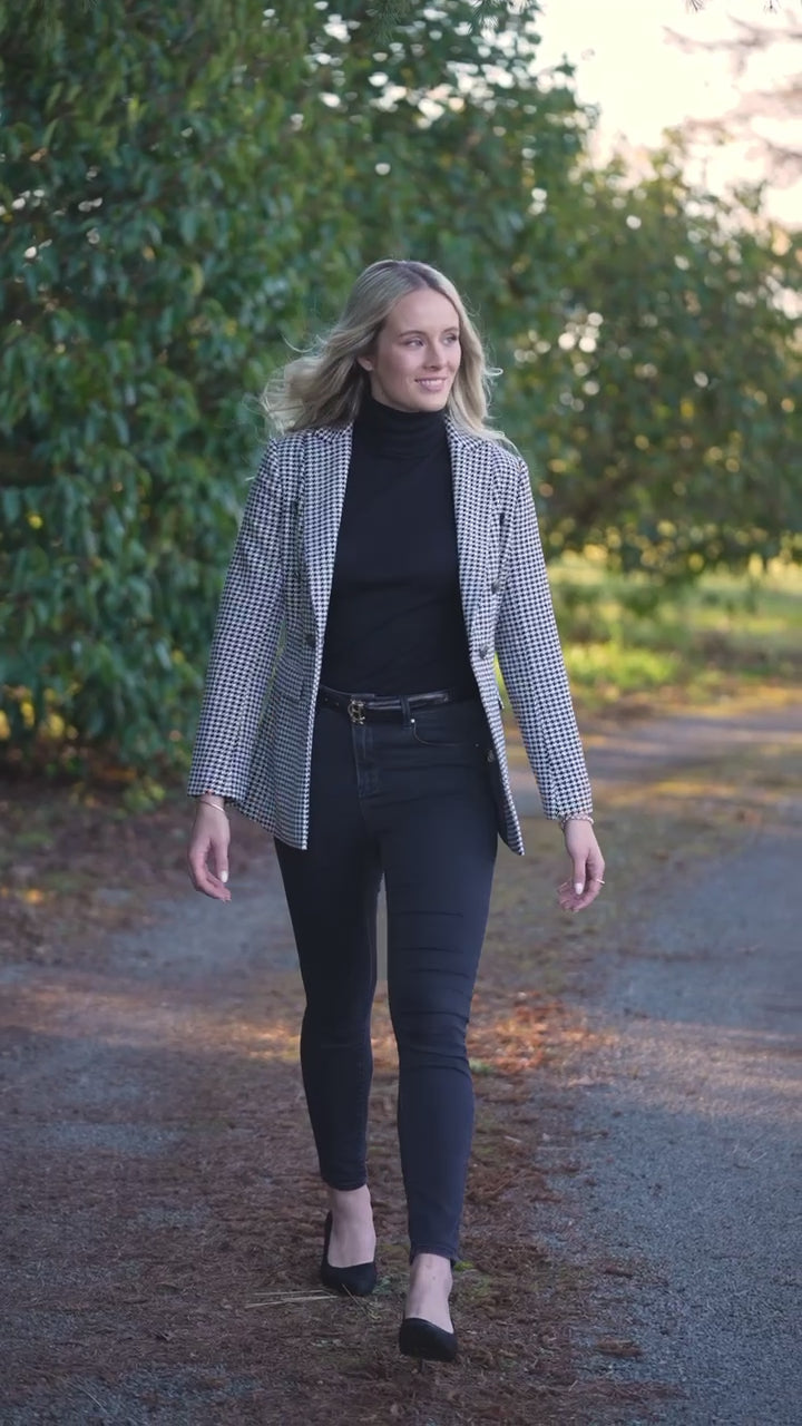 Huntingdon Blazer | Black & White Houndstooth